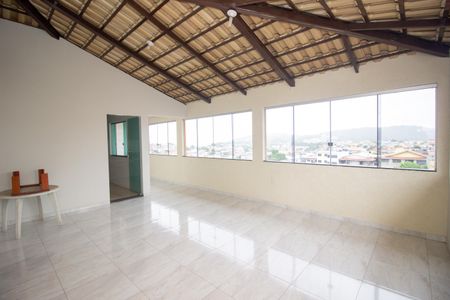 Sala de casa para alugar com 2 quartos, 78m² em Santa Helena, Contagem