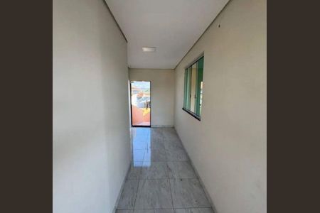 Casa para alugar com 1 quarto, 78m² em Santa Helena, Contagem
