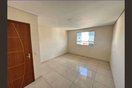 Casa para alugar com 1 quarto, 78m² em Santa Helena, Contagem