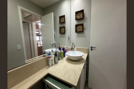 Apartamento para alugar com 53m², 2 quartos e 1 vagaBanheiro