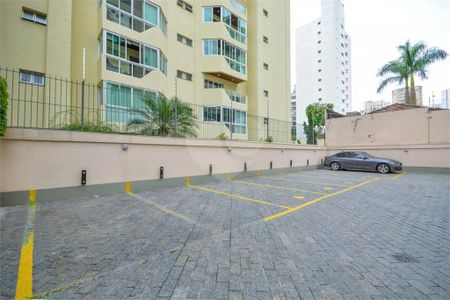 Apartamento à venda com 172m², 4 quartos e 3 vagas