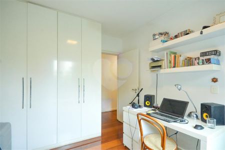 Apartamento à venda com 172m², 4 quartos e 3 vagas