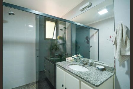 Apartamento à venda com 172m², 4 quartos e 3 vagas