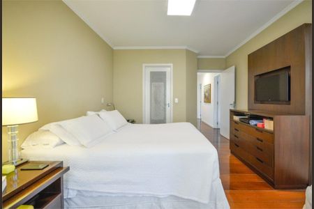 Apartamento à venda com 172m², 4 quartos e 3 vagas