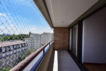 Apartamento à venda com 342m², 3 quartos e 6 vagasVaranda da Suíte 1