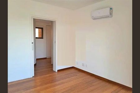 Apartamento à venda com 3 quartos, 342m² em Vila Progredior, São Paulo