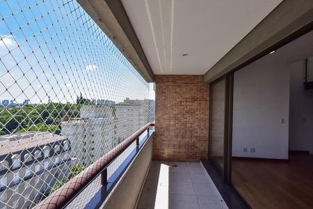 Entrada de apartamento à venda com 3 quartos, 342m² em Vila Progredior, São Paulo