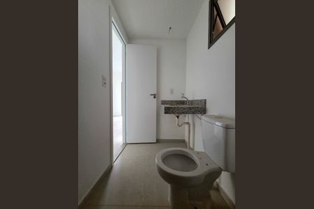 Banheiro de kitnet/studio à venda com 1 quarto, 39m² em Vila Nova Conceição, São Paulo