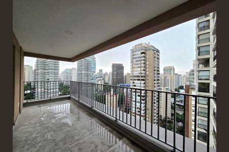 Studio à venda com 39m², 1 quarto e sem vaga Studio à venda com 39m², 1 quarto e sem vagaVaranda