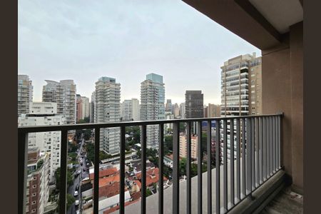 Studio à venda com 39m², 1 quarto e sem vaga Studio à venda com 39m², 1 quarto e sem vagaVaranda