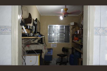 Quarto de casa para alugar com 4 quartos, 111m² em Cidade Náutica, São Vicente