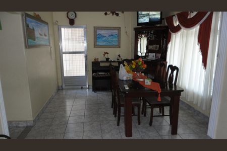 Sala de casa para alugar com 4 quartos, 111m² em Cidade Náutica, São Vicente