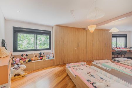 Casa à venda com 400m², 5 quartos e 6 vagasSuíte 2