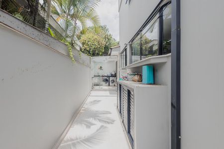 Casa à venda com 400m², 5 quartos e 6 vagasÁrea de Serviço