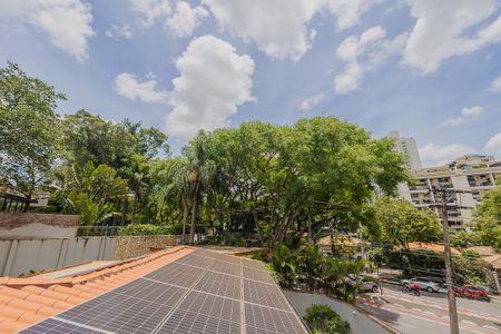 Casa à venda com 400m², 5 quartos e 6 vagasVista