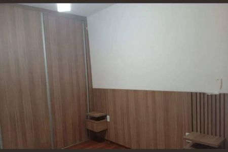Casa para alugar com 3 quartos, 360m² em Monte Castelo, Contagem
