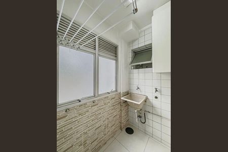 Apartamento à venda com 60m², 3 quartos e 1 vagaÁrea de serviço