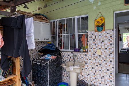 Casa para alugar com 81m², 2 quartos e 1 vagaÁrea de Serviço