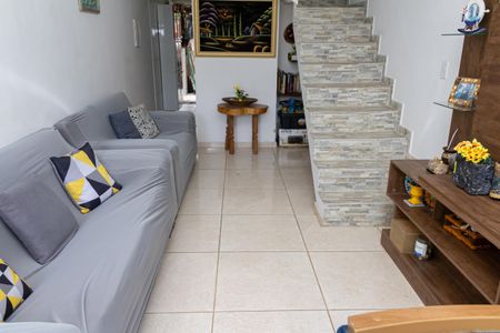 Sala de casa para alugar com 2 quartos, 81m² em Guaratiba, Rio de Janeiro