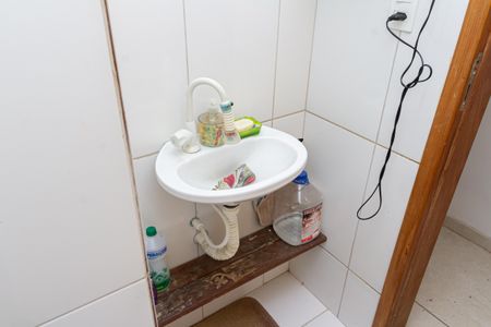 Casa para alugar com 81m², 2 quartos e 1 vagaLavabo