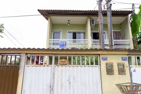 Casa para alugar com 81m², 2 quartos e 1 vagaFachada
