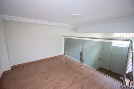 Quarto de casa para alugar com 1 quarto, 40m² em Santa Helena, Contagem