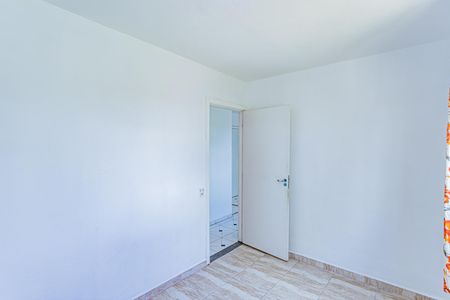 Quarto 1 de apartamento para alugar com 2 quartos, 40m² em Parque Panamericano, São Paulo