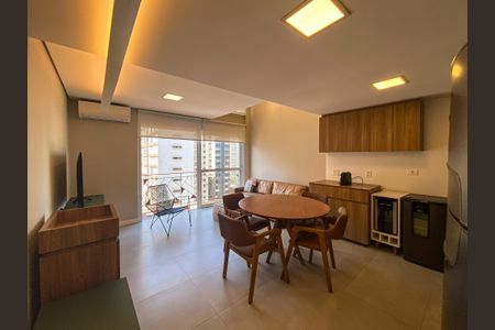 Sala de apartamento para alugar com 1 quarto, 55m² em Vila Nova Conceição, São Paulo