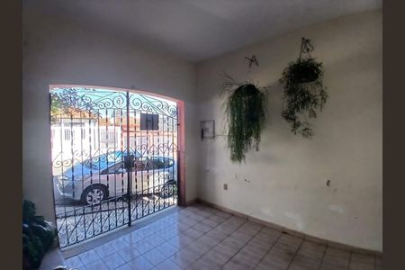 Casa à venda com 3 quartos, 120m² em Cerâmica, São Caetano do Sul