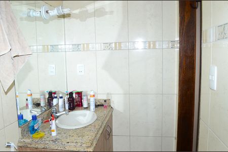 Casa à venda com 167m², 3 quartos e 3 vagasBanheiro da Suíte