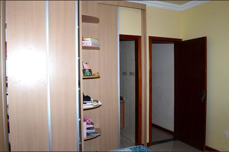 Casa à venda com 167m², 3 quartos e 3 vagasQuarto Suíte