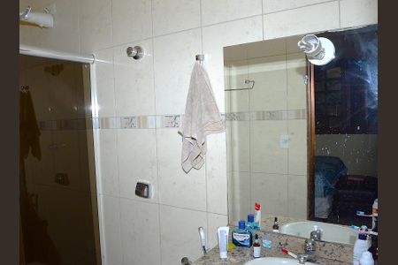 Casa à venda com 167m², 3 quartos e 3 vagasBanheiro da Suíte