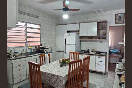 Casa à venda com 110m², 3 quartos e 1 vaga