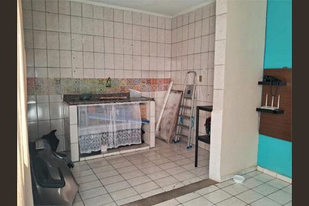 Casa à venda com 110m², 3 quartos e 1 vaga