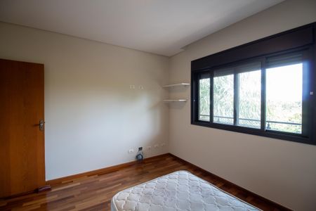 Casa à venda com 546m², 5 quartos e 4 vagasQuarto 3