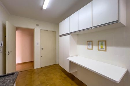 Apartamento para alugar com 70m², 2 quartos e 1 vagaCozinha 