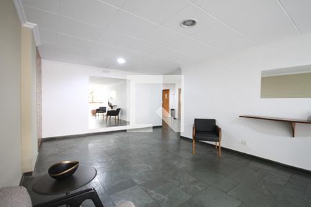 Apartamento para alugar com 70m², 2 quartos e 1 vagaHall de entrada