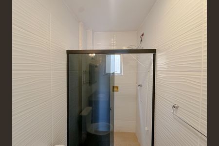 Apartamento à venda com 90m², 3 quartos e 2 vagas Apartamento à venda com 90m², 3 quartos e 2 vagasBanheiro Social