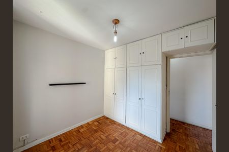 Apartamento à venda com 90m², 3 quartos e 2 vagas Apartamento à venda com 90m², 3 quartos e 2 vagasQuarto 2