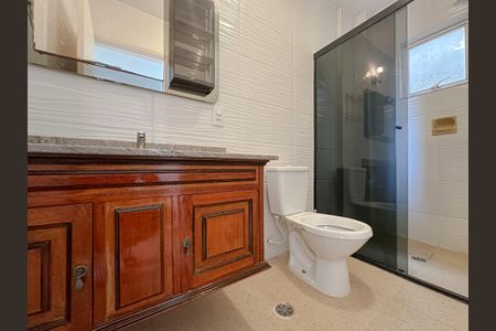 Apartamento à venda com 90m², 3 quartos e 2 vagas Apartamento à venda com 90m², 3 quartos e 2 vagasBanheiro Social