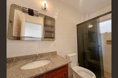 Apartamento à venda com 90m², 3 quartos e 2 vagas Apartamento à venda com 90m², 3 quartos e 2 vagasBanheiro Social