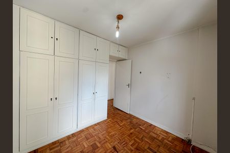 Apartamento à venda com 90m², 3 quartos e 2 vagas Apartamento à venda com 90m², 3 quartos e 2 vagasQuarto 2