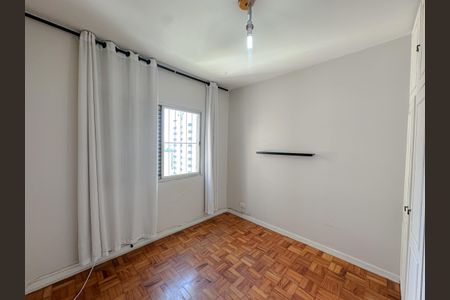Apartamento à venda com 90m², 3 quartos e 2 vagas Apartamento à venda com 90m², 3 quartos e 2 vagasQuarto 2