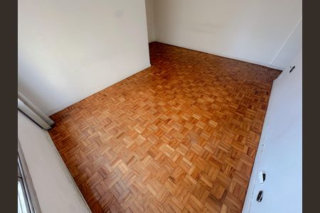 Apartamento à venda com 90m², 3 quartos e 2 vagas Apartamento à venda com 90m², 3 quartos e 2 vagasSala