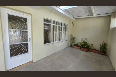 Casa à venda com 150m², 2 quartos e 3 vagas