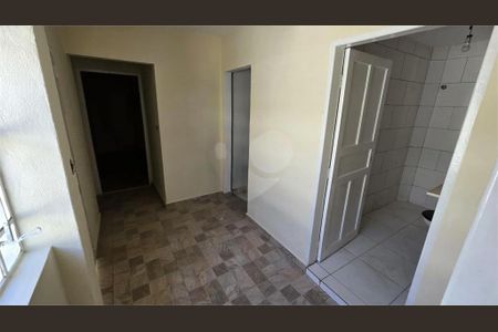 Casa à venda com 2 quartos, 150m² em Vila Santa Virginia, São Paulo