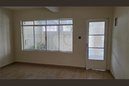 Casa à venda com 2 quartos, 150m² em Vila Santa Virginia, São Paulo