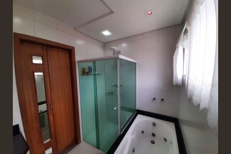 Casa à venda com 3 quartos, 250m² em Jardim do Mar, São Bernardo do Campo