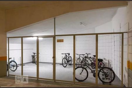 Apartamento para alugar com 68m², 2 quartos e 1 vagaÁrea comum - Bicicletário