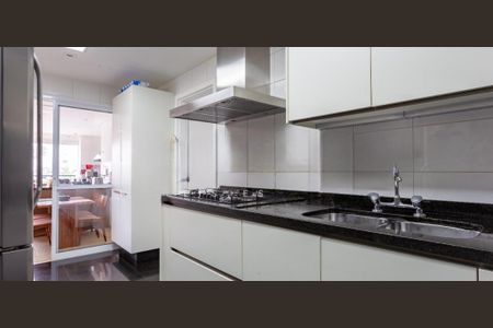 Apartamento à venda com 213m², 3 quartos e 2 vagas